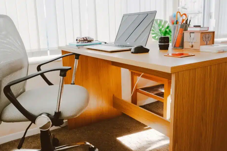 Imagem representando ergonomia no ambiente de trabalho para quem trabalha em home office